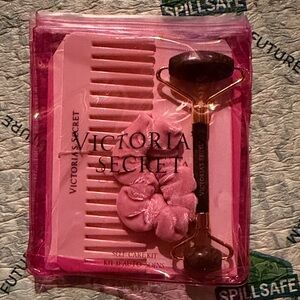 Victoria's Secret Pink Self Care Set
